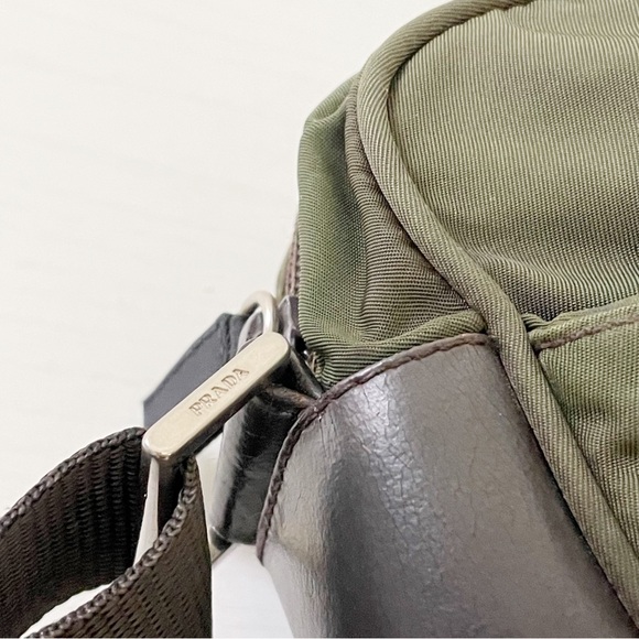 Prada green brown nylon triangle logo camera case crossbody bag - Picture 6 of 12